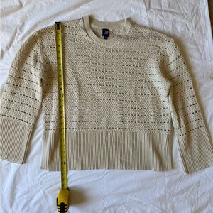 Gap Women medium Tall knit Sweater with Split Hem oatmeal beige neutral
